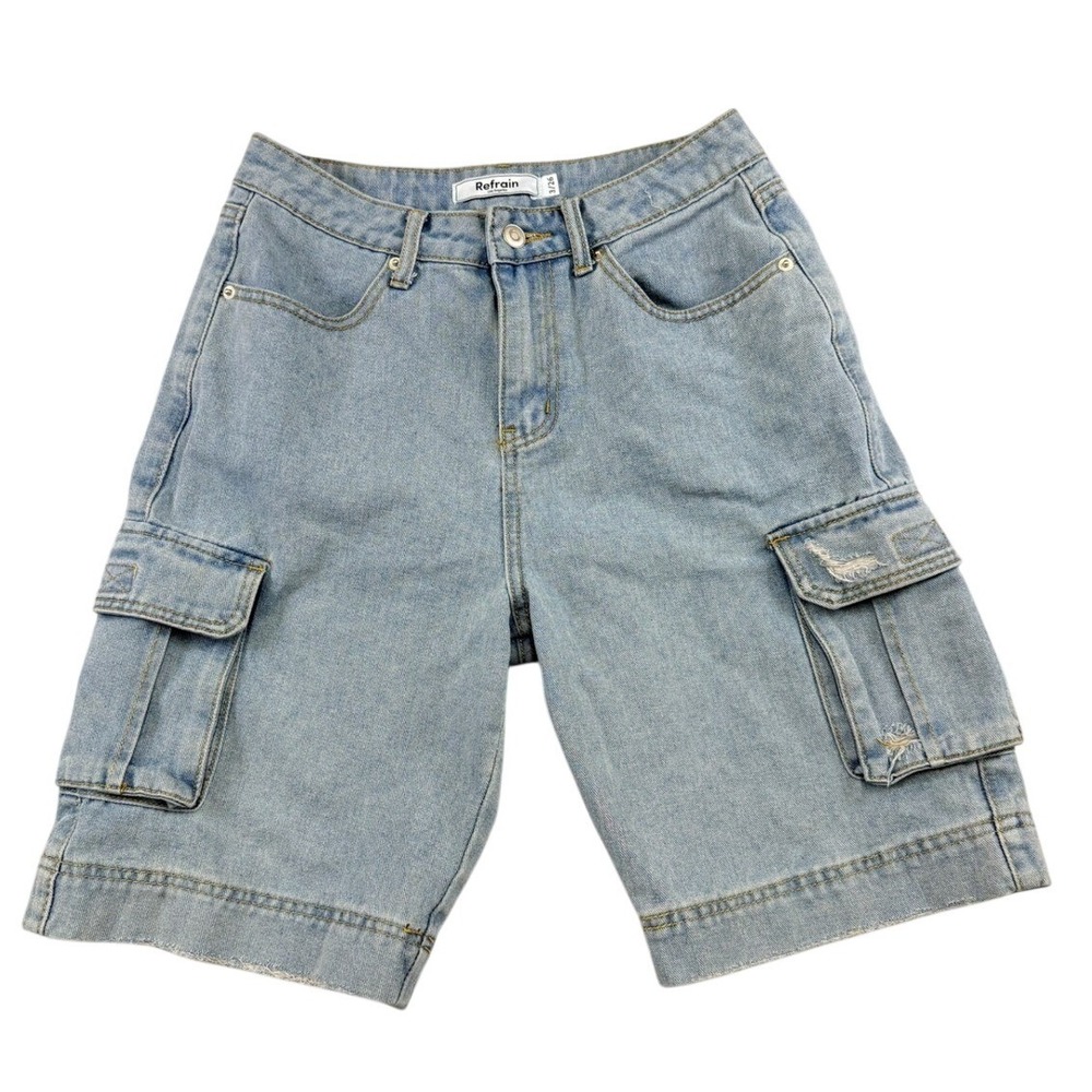 Refrain Los Angeles Light Wash Denim Cargo Shorts Size 3/26 High Rise Distressed